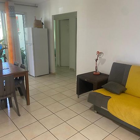 Location Vacances Fun Sous Les Gommiers Sainte-Luce Exterior foto