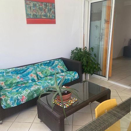 Location Vacances Fun Sous Les Gommiers Sainte-Luce Exterior foto
